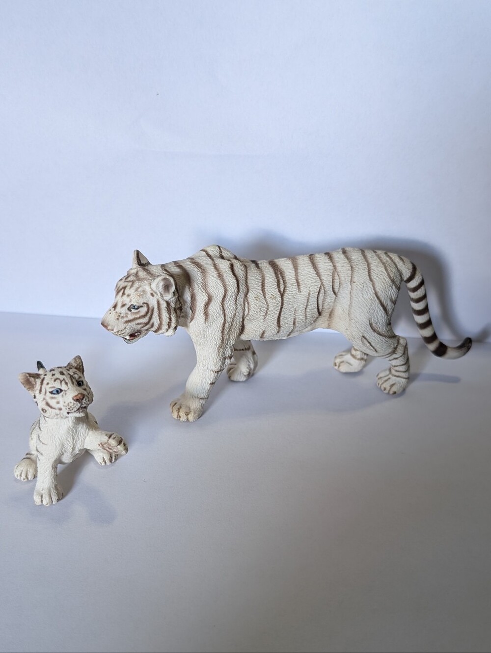 Schleich White Tiger and Cub Figurines *D6